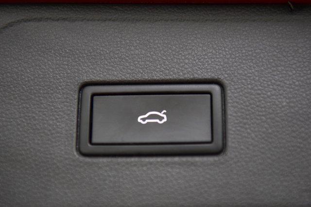 Photo of 2021 Red Metallic Volkswagen Atlas
