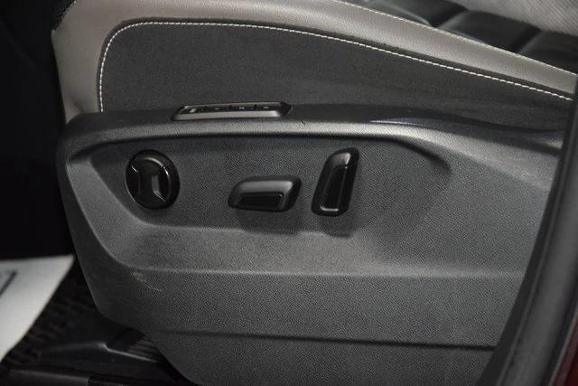 Photo of 2021 Red Metallic Volkswagen Atlas