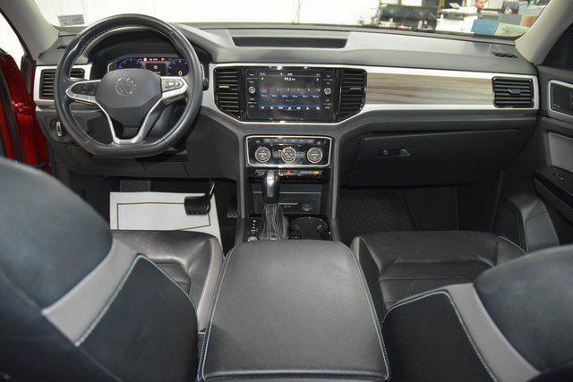 Photo of 2021 Red Metallic Volkswagen Atlas