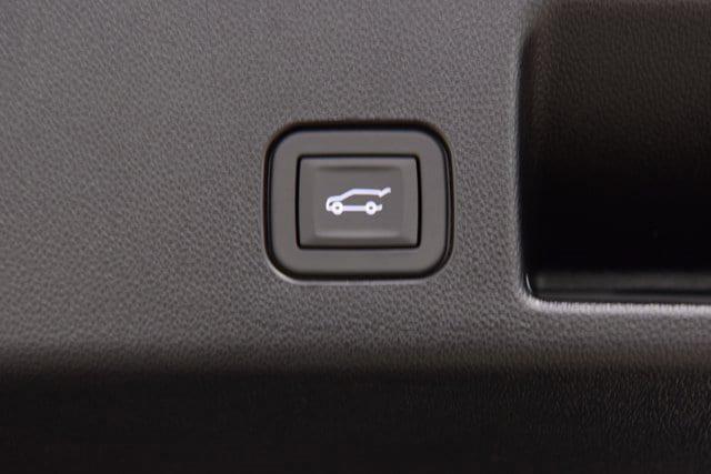 Photo of 2025 Black Chevrolet Equinox EV