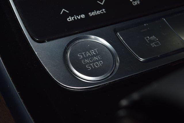 Photo of 2019 Terra Gray Metallic Audi A8