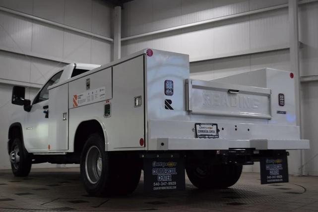 Photo of 2025 Summit White Chevrolet Silverado 3500
