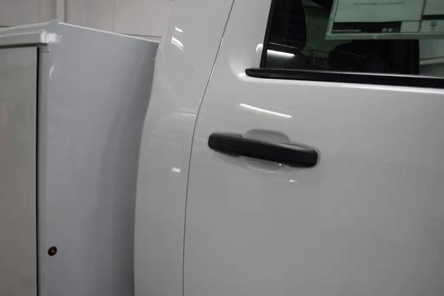 Photo of 2025 Summit White Chevrolet Silverado 3500