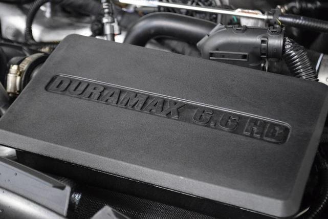 Photo of 2025 Summit White Chevrolet Silverado 3500