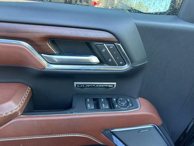 Photo of 2023 Onyx Black GMC Sierra 1500