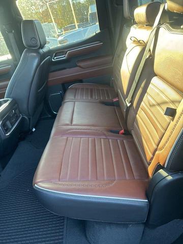 Photo of 2023 Onyx Black GMC Sierra 1500