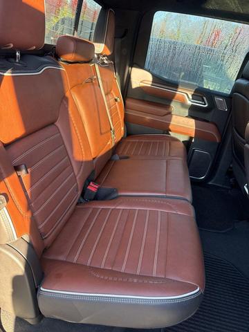 Photo of 2023 Onyx Black GMC Sierra 1500