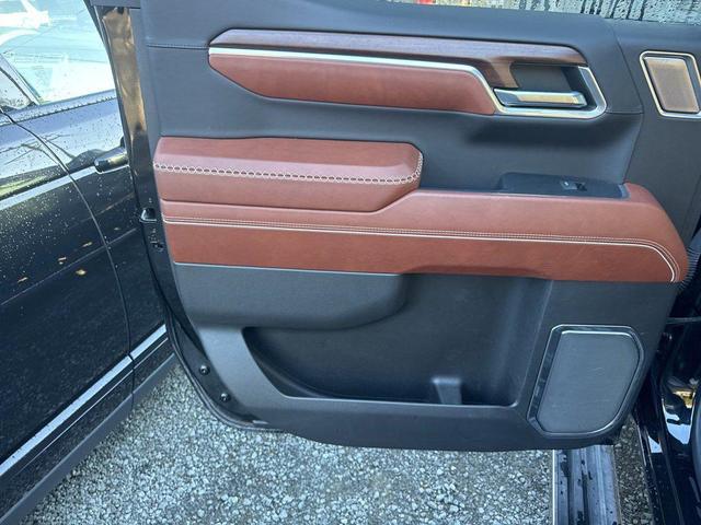 Photo of 2023 Onyx Black GMC Sierra 1500