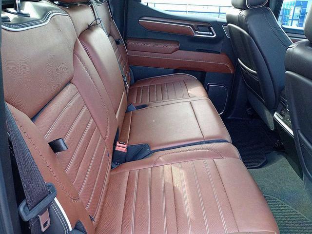 Photo of 2023 Onyx Black GMC Sierra 1500
