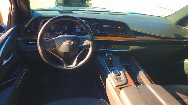 Photo of 2022 Galactic Gray Metallic Cadillac Escalade