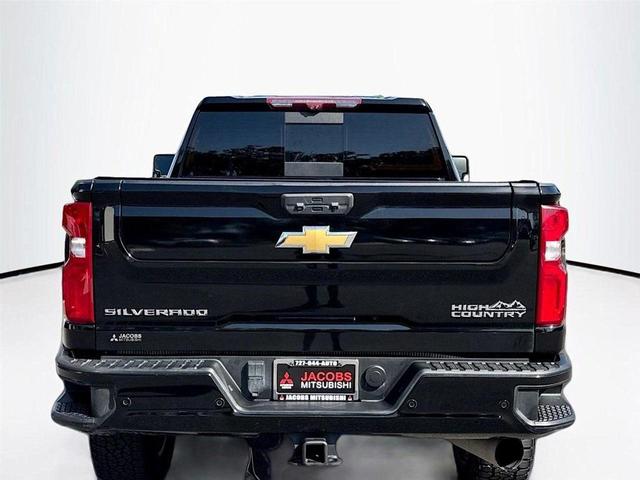 Photo of 2022 Black Chevrolet Silverado 3500