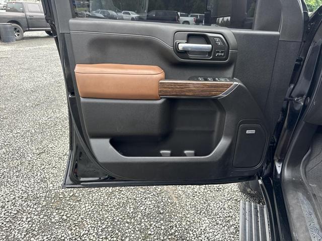 Photo of 2022 Black Chevrolet Silverado 3500