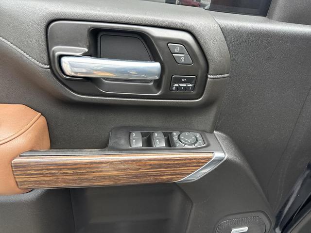 Photo of 2022 Black Chevrolet Silverado 3500