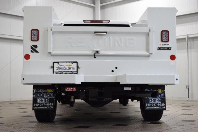 Photo of 2025 Summit White Chevrolet Silverado 3500