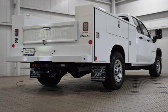 Photo of 2025 Summit White Chevrolet Silverado 3500