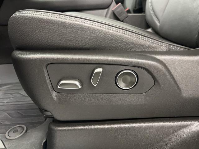 Photo of 2024 Sterling Metallic GMC Yukon XL