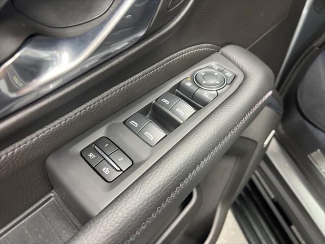Photo of 2024 Sterling Metallic GMC Yukon XL