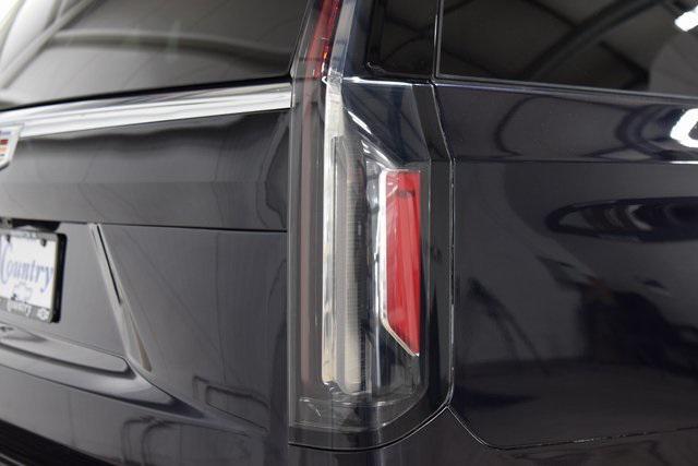Photo of 2022 Dark Moon Blue Metallic Cadillac Escalade