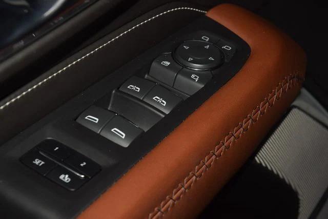 Photo of 2023 Onyx Black GMC Yukon XL