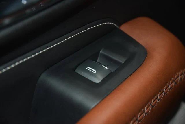 Photo of 2023 Onyx Black GMC Yukon XL