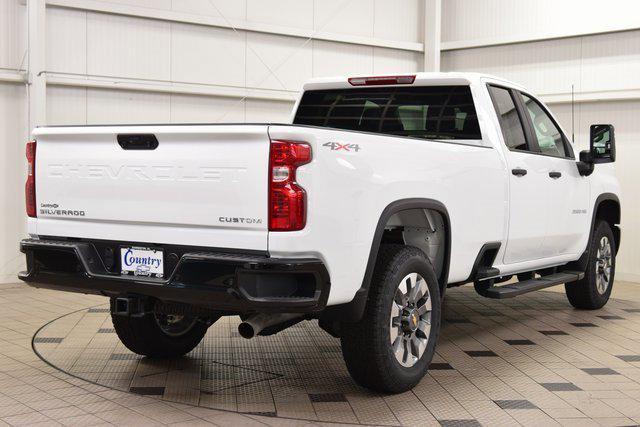 Photo of 2025 Summit White Chevrolet Silverado 2500