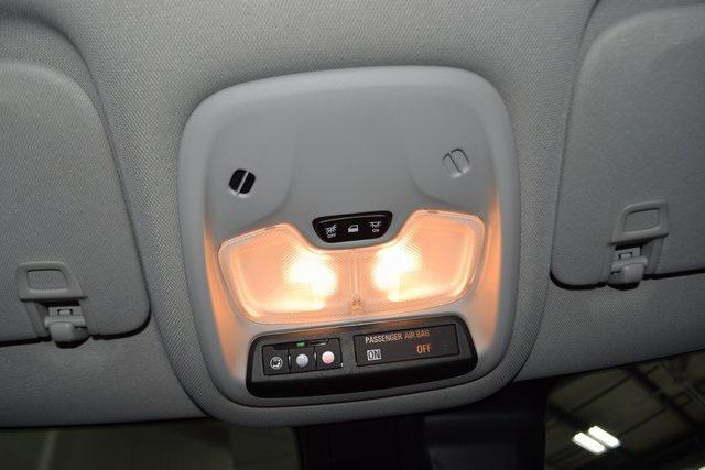 Photo of 2022 Summit White Chevrolet Trailblazer