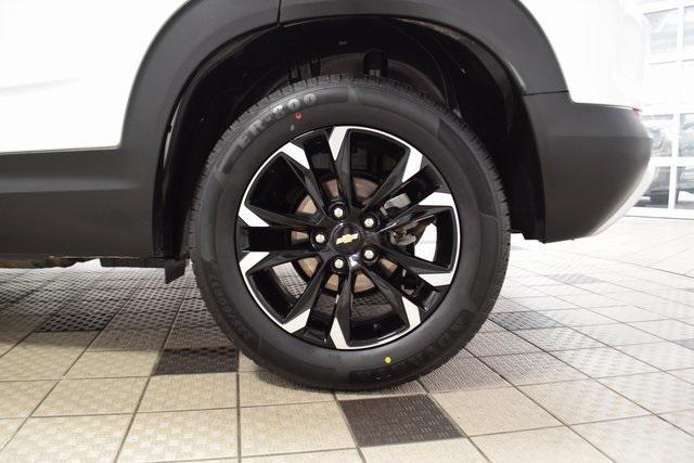 Photo of 2022 Summit White Chevrolet Trailblazer