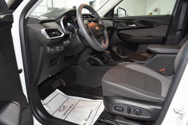 Photo of 2022 Summit White Chevrolet Trailblazer