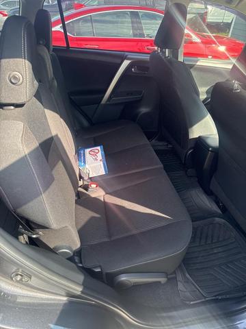 Photo of 2015 Magnetic Gray Metallic Toyota RAV4