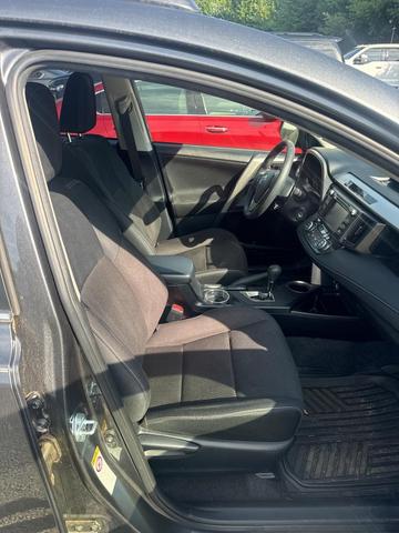Photo of 2015 Magnetic Gray Metallic Toyota RAV4