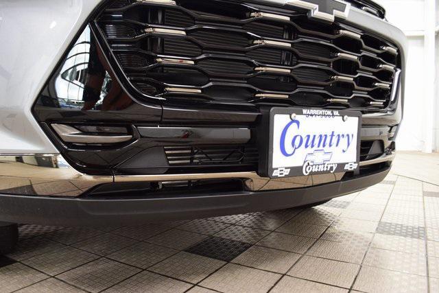 Photo of 2025 Sterling Gray Metallic Chevrolet Trax