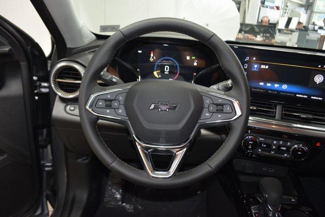 Photo of 2025 Sterling Gray Metallic Chevrolet Trax