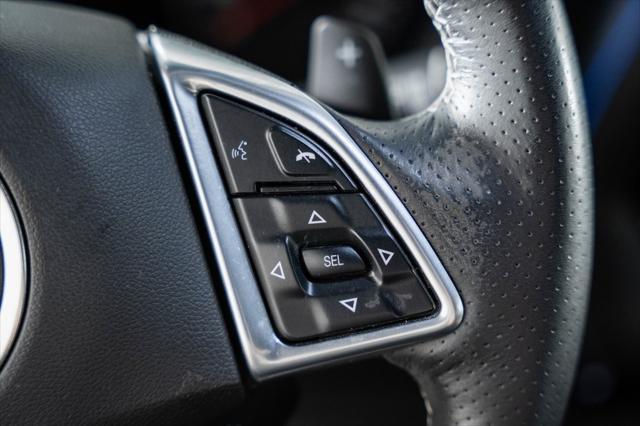 Photo of 2022 Black Chevrolet Camaro