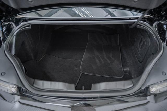 Photo of 2022 Black Chevrolet Camaro