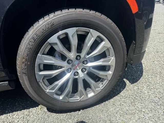 Photo of 2023 Titanium Rush Metallic GMC Yukon XL