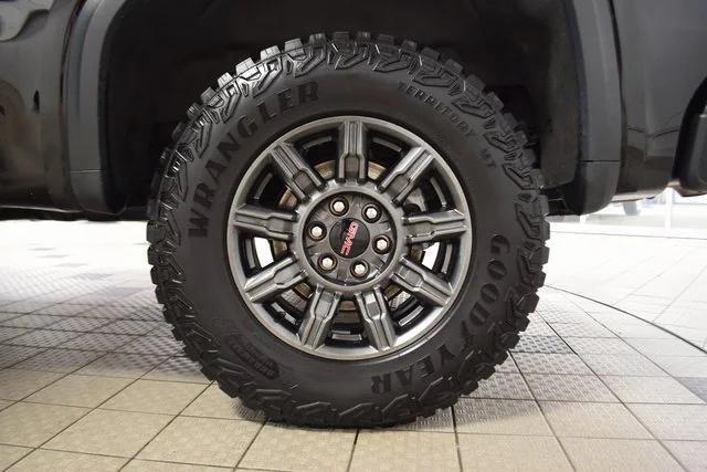 Photo of 2024 Onyx Black GMC Sierra 1500