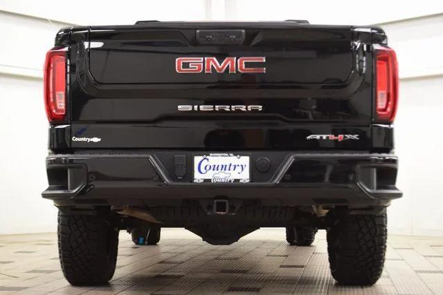 Photo of 2024 Onyx Black GMC Sierra 1500