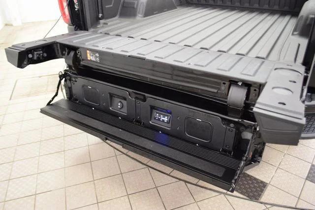 Photo of 2024 Onyx Black GMC Sierra 1500