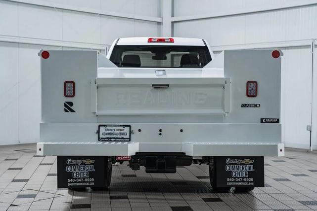 Photo of 2025 Summit White Chevrolet Silverado 3500