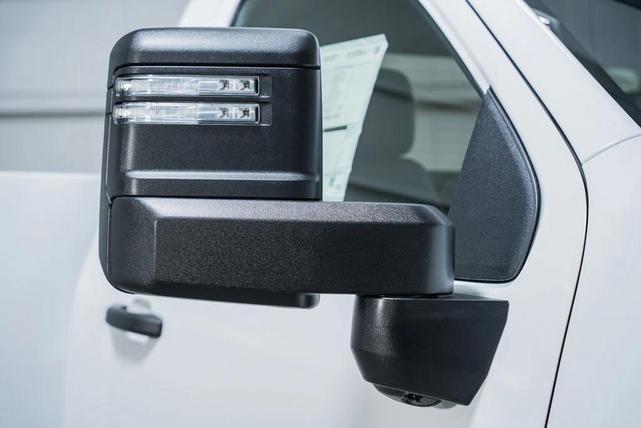 Photo of 2025 Summit White Chevrolet Silverado 3500