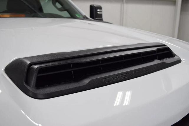 Photo of 2025 Summit White Chevrolet Silverado 3500