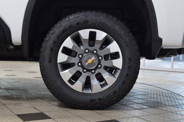 Photo of 2025 Summit White Chevrolet Silverado 2500