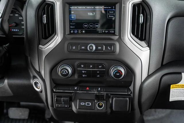 Photo of 2025 Summit White Chevrolet Silverado 3500