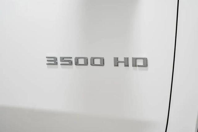Photo of 2025 Summit White Chevrolet Silverado 3500