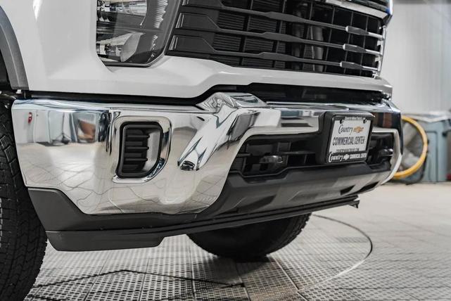 Photo of 2025 Summit White Chevrolet Silverado 3500