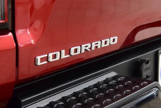 Photo of 2023 Radiant Red Tintcoat Chevrolet Colorado