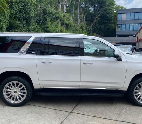 Photo of 2022 Crystal White Tricoat Cadillac Escalade ESV