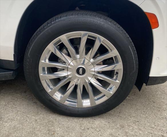 Photo of 2022 Crystal White Tricoat Cadillac Escalade ESV