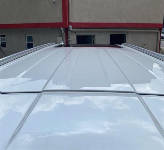 Photo of 2022 Crystal White Tricoat Cadillac Escalade ESV