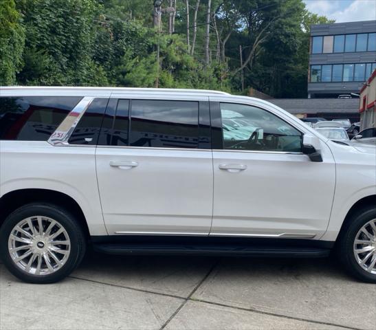 Photo of 2022 Crystal White Tricoat Cadillac Escalade ESV